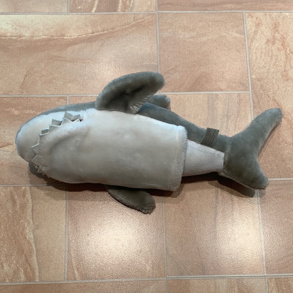 Caltoy Vintage Gray Shark Kids Hand Puppet 18" Plush Stuffed Animal Toy - Picture 3 of 3